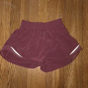Lululemon Hotty Hot TALL shorts